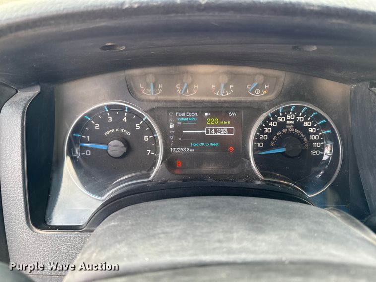 image for item EA2257 2013 Ford F150 Crew Cab pickup truck