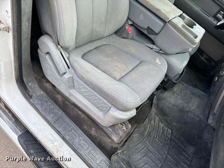 image for item EA2257 2013 Ford F150 Crew Cab pickup truck