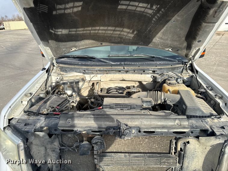 image for item EA2257 2013 Ford F150 Crew Cab pickup truck