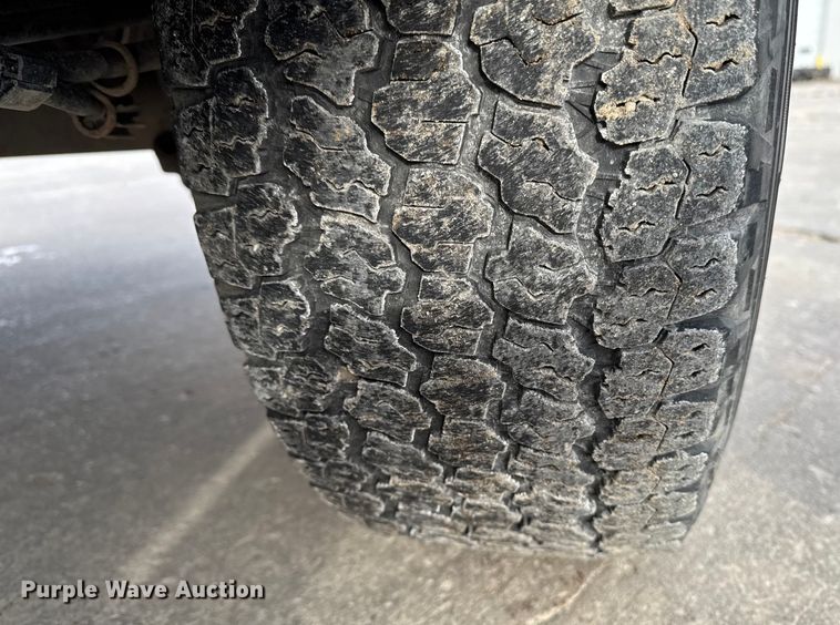 image for item EA2257 2013 Ford F150 Crew Cab pickup truck