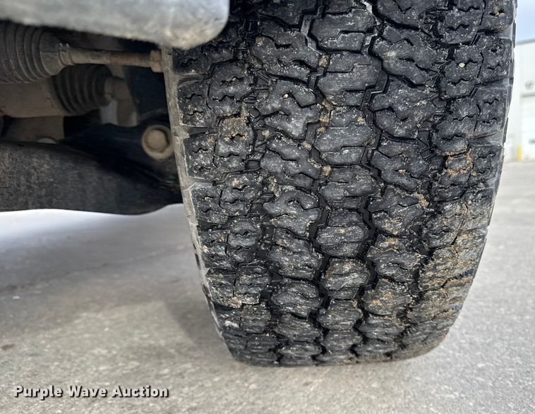 image for item EA2257 2013 Ford F150 Crew Cab pickup truck