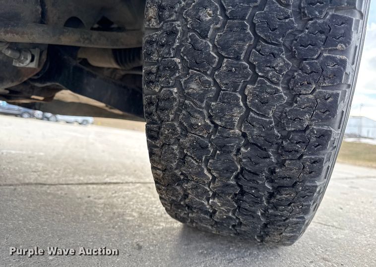 image for item EA2257 2013 Ford F150 Crew Cab pickup truck