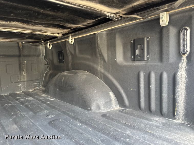 image for item EA2276 2021 Ford F150 Crew Cab pickup truck