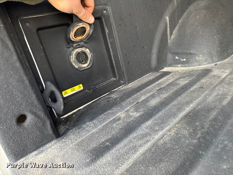 image for item EA2276 2021 Ford F150 Crew Cab pickup truck