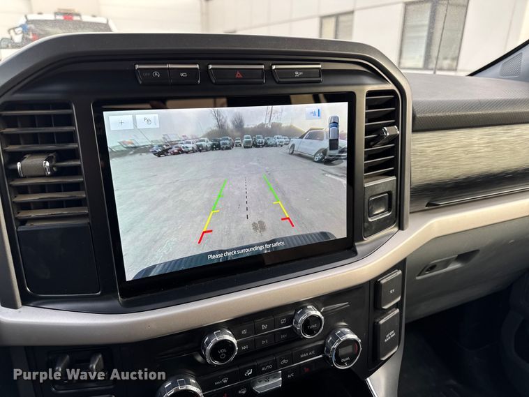 image for item EA2276 2021 Ford F150 Crew Cab pickup truck