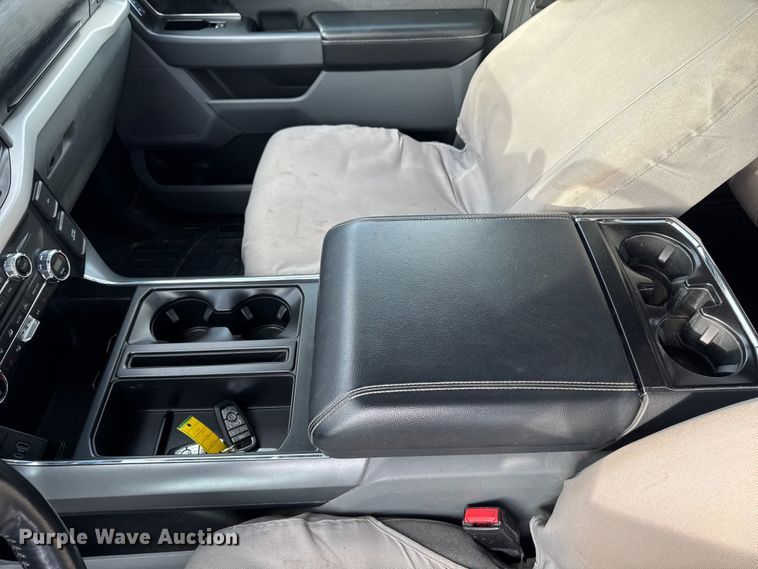 image for item EA2276 2021 Ford F150 Crew Cab pickup truck