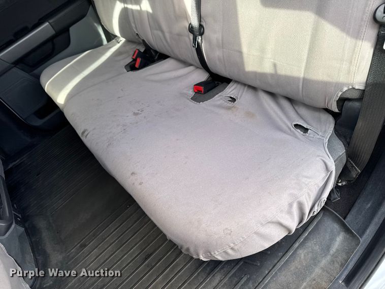 image for item EA2276 2021 Ford F150 Crew Cab pickup truck