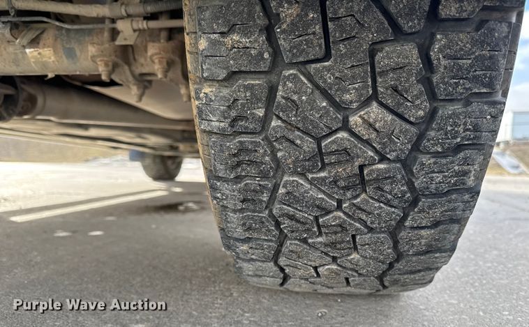 image for item EA2276 2021 Ford F150 Crew Cab pickup truck