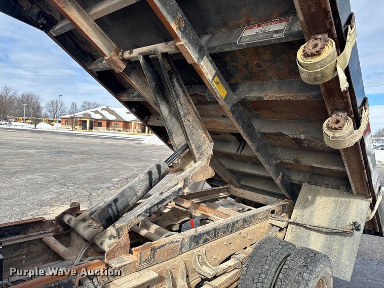 image for item EA2314 2007 Chevrolet Silverado 3500HD dump flatbed pickup truck