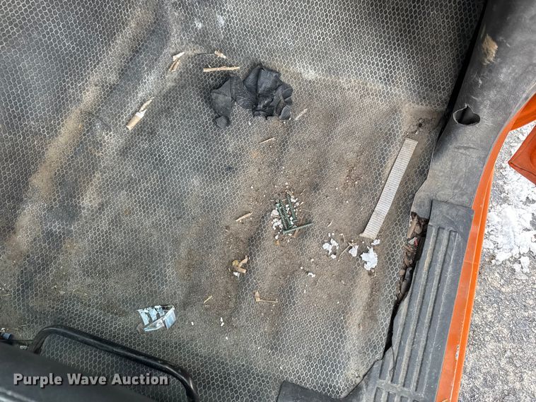 image for item EA2314 2007 Chevrolet Silverado 3500HD dump flatbed pickup truck