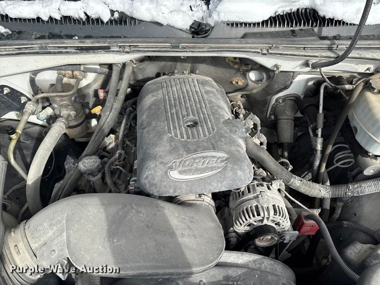 image for item EA2314 2007 Chevrolet Silverado 3500HD dump flatbed pickup truck