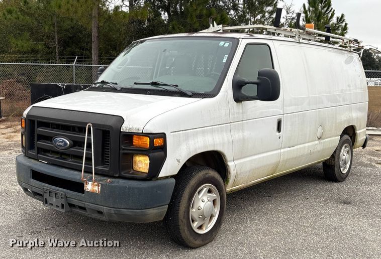 image for item EA7126 2009 Ford E150 van