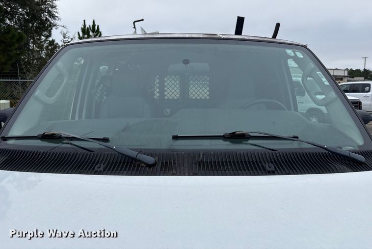 image for item EA7126 2009 Ford E150 van