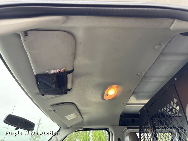 image for item EA7126 2009 Ford E150 van