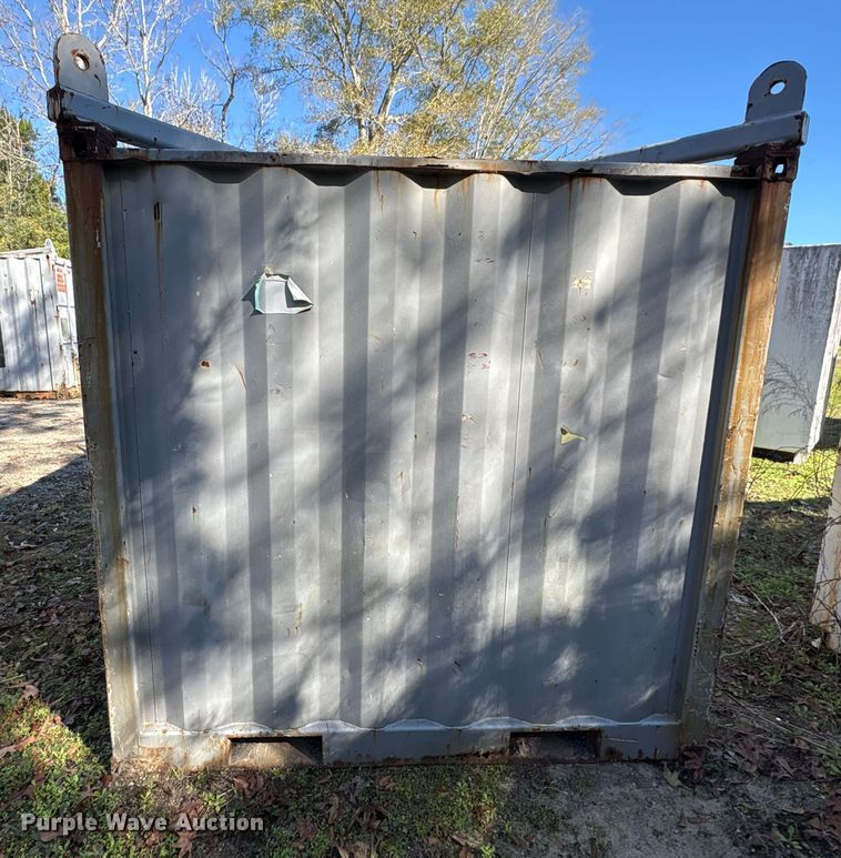 image for item EA7179 2006 CIMC shipping container