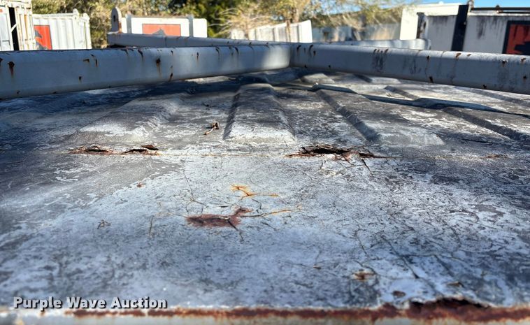 image for item EA7179 2006 CIMC shipping container