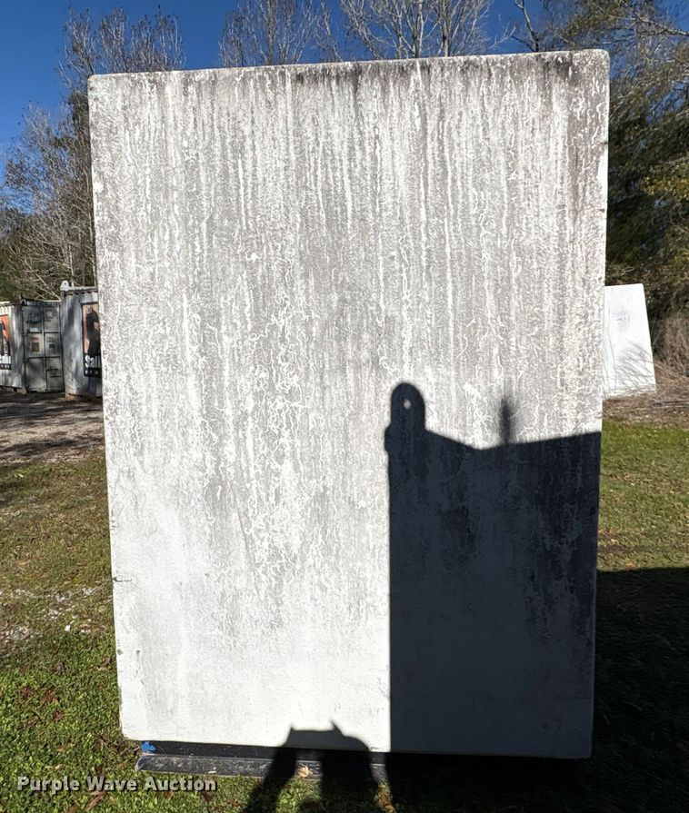 image for item EA7181 Shipping container