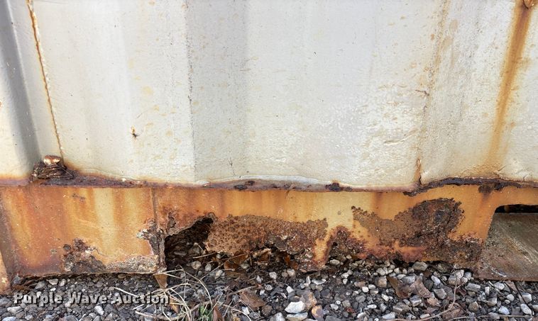 image for item EA7182 2006 shipping container