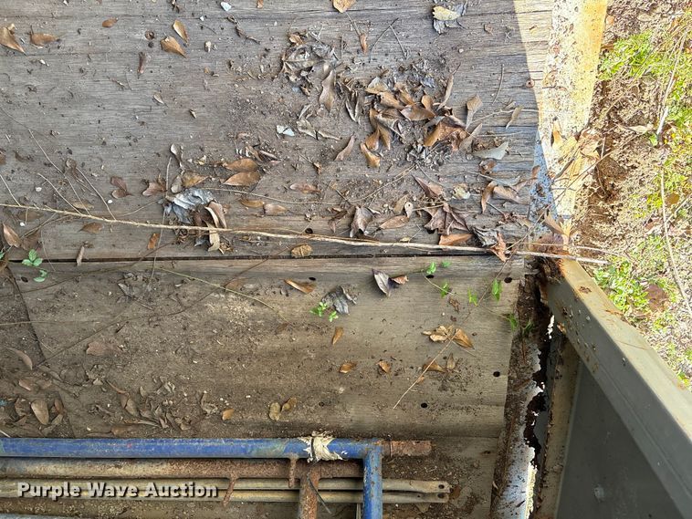 image for item EA7182 2006 shipping container