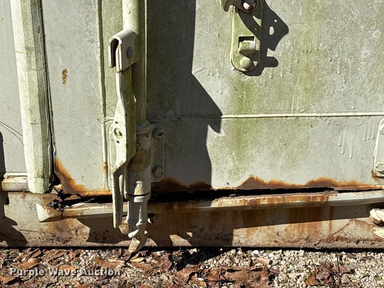 image for item EA7183 2001 shipping container