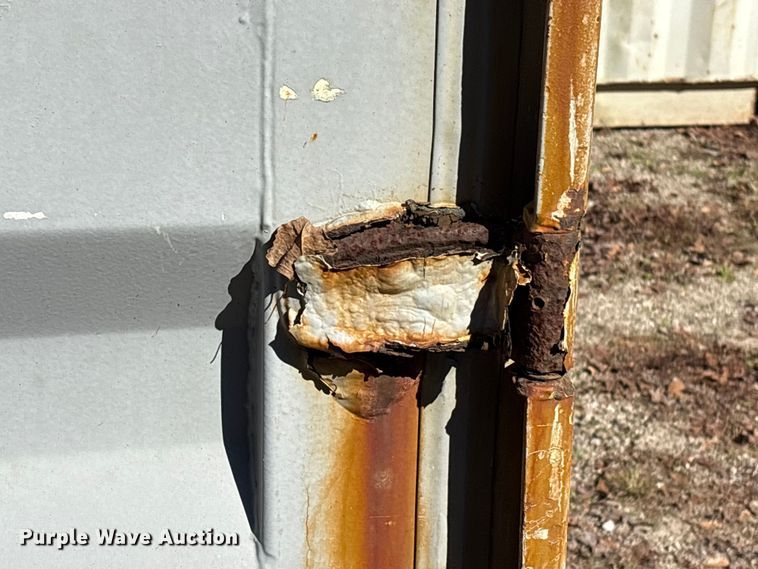 image for item EA7184 2006 CIMC shipping container