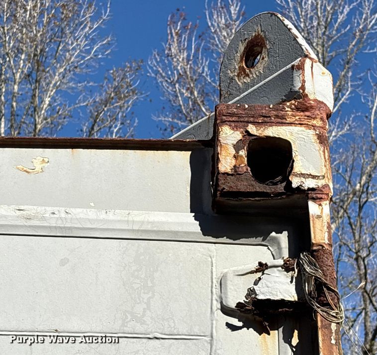 image for item EA7184 2006 CIMC shipping container