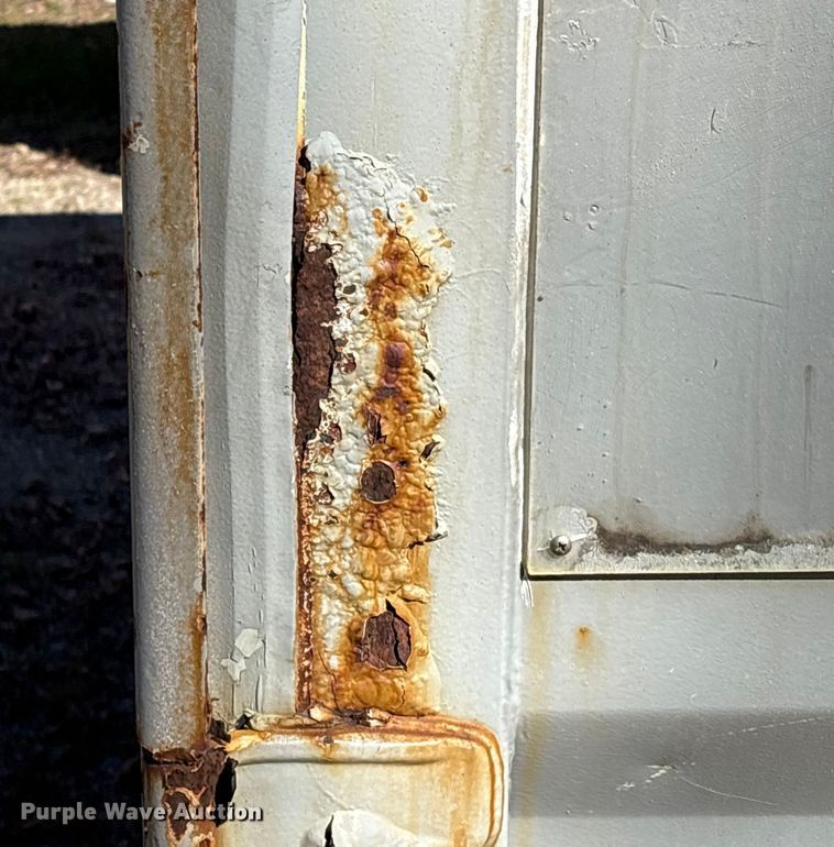 image for item EA7184 2006 CIMC shipping container