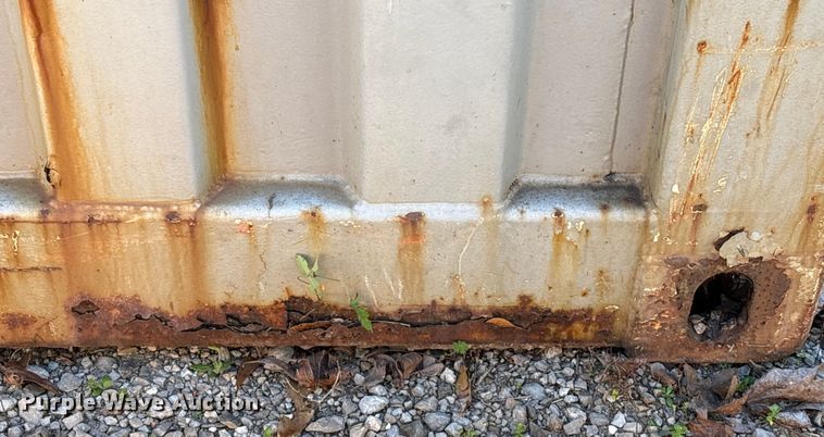 image for item EA7184 2006 CIMC shipping container