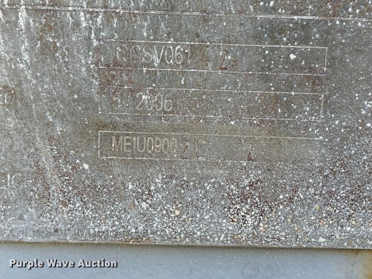 image for item EA7185 2006 CIMC shipping container