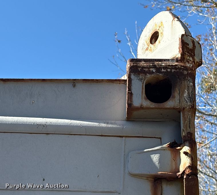 image for item EA7186 1998 shipping container