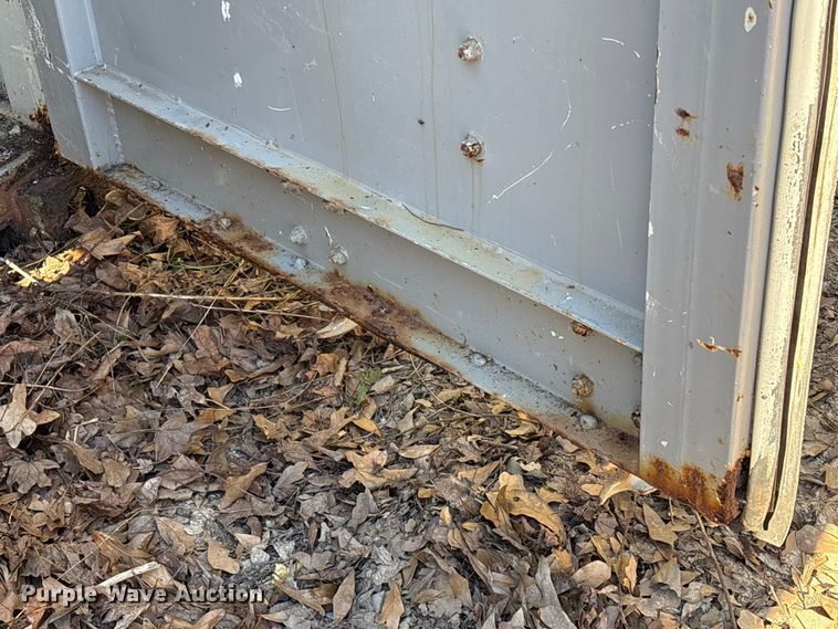 image for item EA7186 1998 shipping container