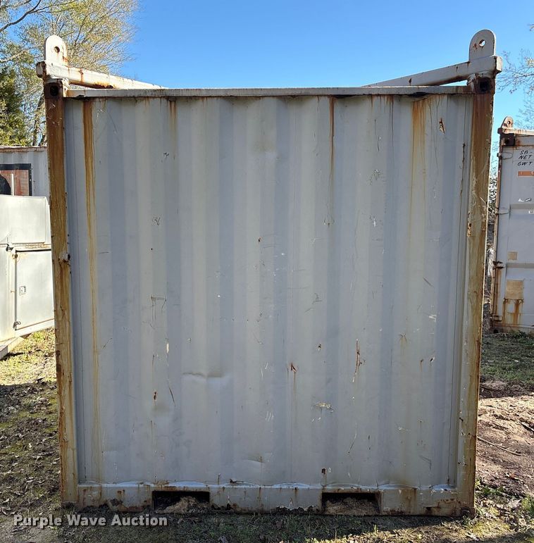 image for item EA7187 2006 CIMC shipping container