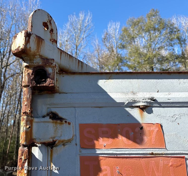 image for item EA7187 2006 CIMC shipping container