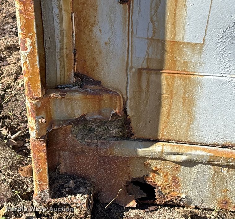 image for item EA7187 2006 CIMC shipping container