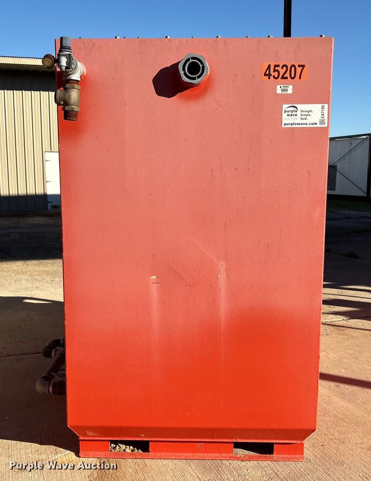 image for item EA7189 Tank