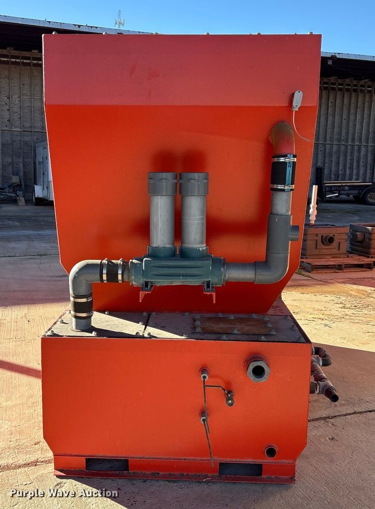 image for item EA7189 Tank