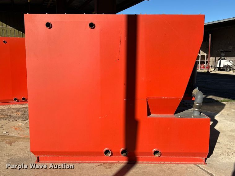 image for item EA7189 Tank