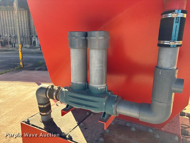 image for item EA7189 Tank