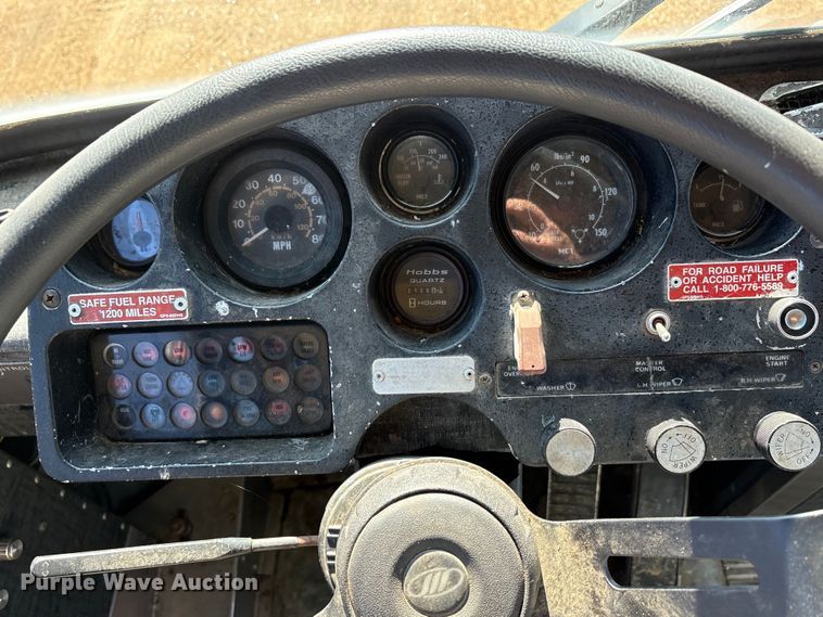 image for item EA7781 1993 MCI MC-12 coach bus