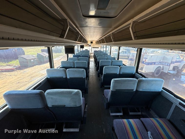 image for item EA7781 1993 MCI MC-12 coach bus