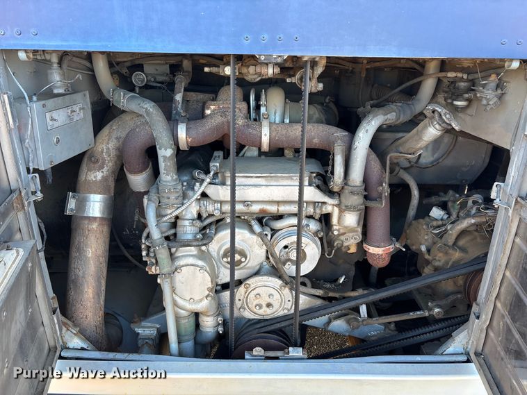 image for item EA7781 1993 MCI MC-12 coach bus