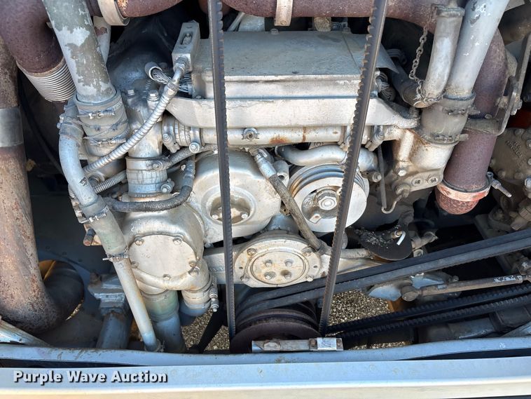 image for item EA7781 1993 MCI MC-12 coach bus