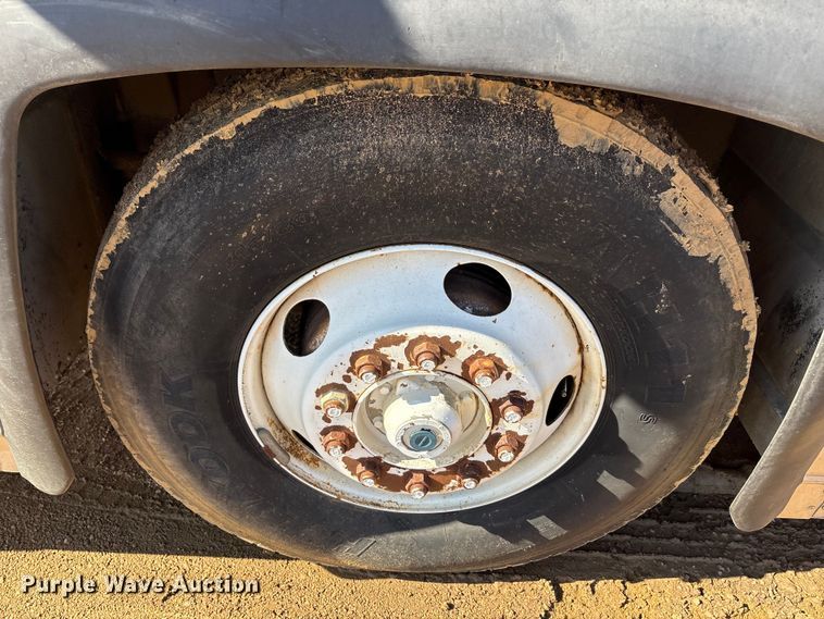 image for item EA7781 1993 MCI MC-12 coach bus