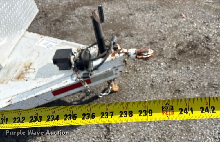 image for item EA7827 2012 W-W enclosed cargo trailer