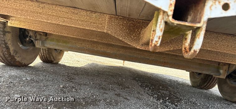 image for item EA7828 2014 W-W enclosed cargo trailer