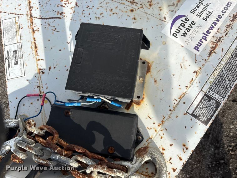 image for item EA7829 2014 W-W enclosed cargo trailer