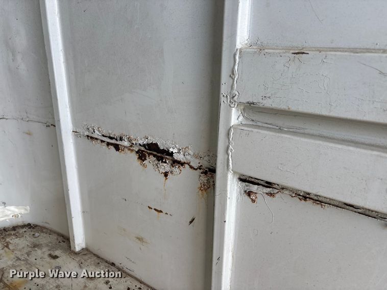 image for item EA7829 2014 W-W enclosed cargo trailer