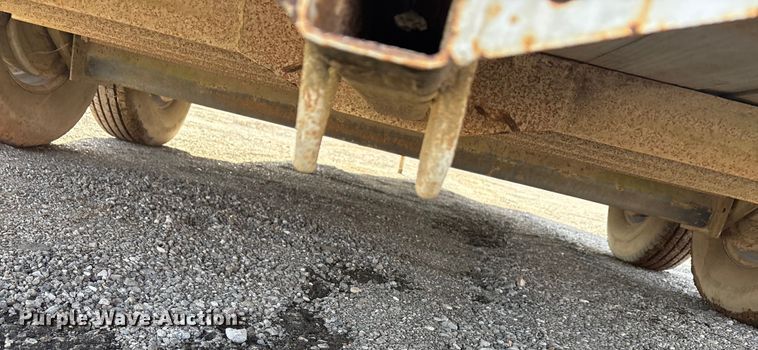 image for item EA7829 2014 W-W enclosed cargo trailer