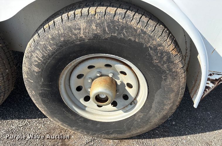 image for item EA7829 2014 W-W enclosed cargo trailer