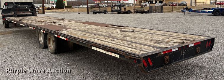 image for item EA7839 2006 Legend equipment trailer